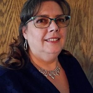 Meet your Posher, Cathy